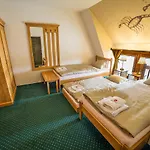 Farma Ptyrov 3* Mnichovo Hradiště