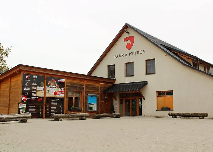 Pensjonat Farma Ptyrov 3*