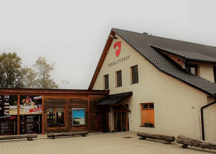 Farma Ptyrov Pensjonat
