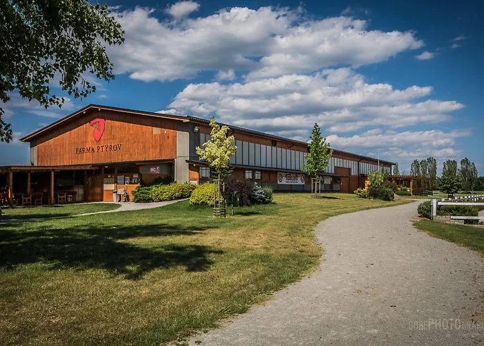 Farma Ptyrov 3* Mnichovo Hradiště